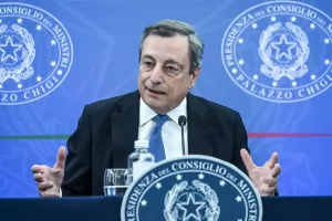 Elezioni: i partiti “montano la panna” della propaganda elettorale… Draghi: «L’Italia è forte». L’ultima conferenza stampa del Premier in carica è una lezione a questa politica cialtrona…