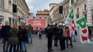 La sinistra smarrita e la destra della paura: chi riempirà il vuoto del Paese?