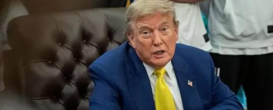 Politica: Che sta succedendo? L’America sull’orlo di una guerra civile. Esiste una dottrina Trump? Guerra Israele, Iran, è lo stile paranormale della politica estera americana che genera conflitti. Un G7 dai contorni psichiatrici. I Sei Grandi alle prese con i capricci di quel gran bambinone di Donald Trump…
