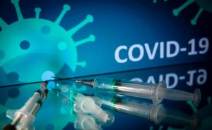 Covid-19: AstraZeneca, il lato positivo della grande confusione dell’euro-casino sui vaccini è la salutare lezione sull’infodemia, che ne consegue…