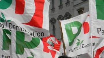 Politica: Pd, partito parafulmine stretto nella tenaglia M5S-Renzi. Salari, lavoro, flessibilità. Su cosa puntare in campagna elettorale?