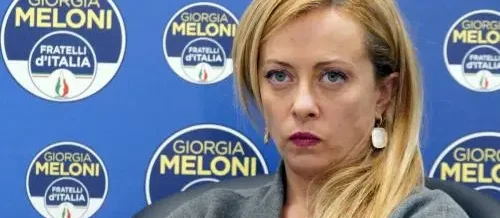 Politica: diciamoci la verità è Meloni che vuole politicizzare la magistratura (e la polizia)…
