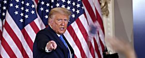 Politica: Usa la democrazia americana sta scivolando velocemente verso l’autocrazia. Donald Trump e lo smantellamento della democrazia Usa…